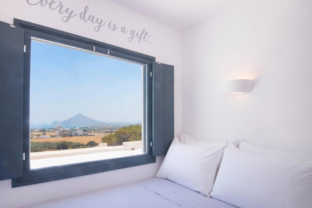 Ferienwohnung Sunny Studio W.Breathtaking Naxos Views In Isterni Isterni  Exterior foto